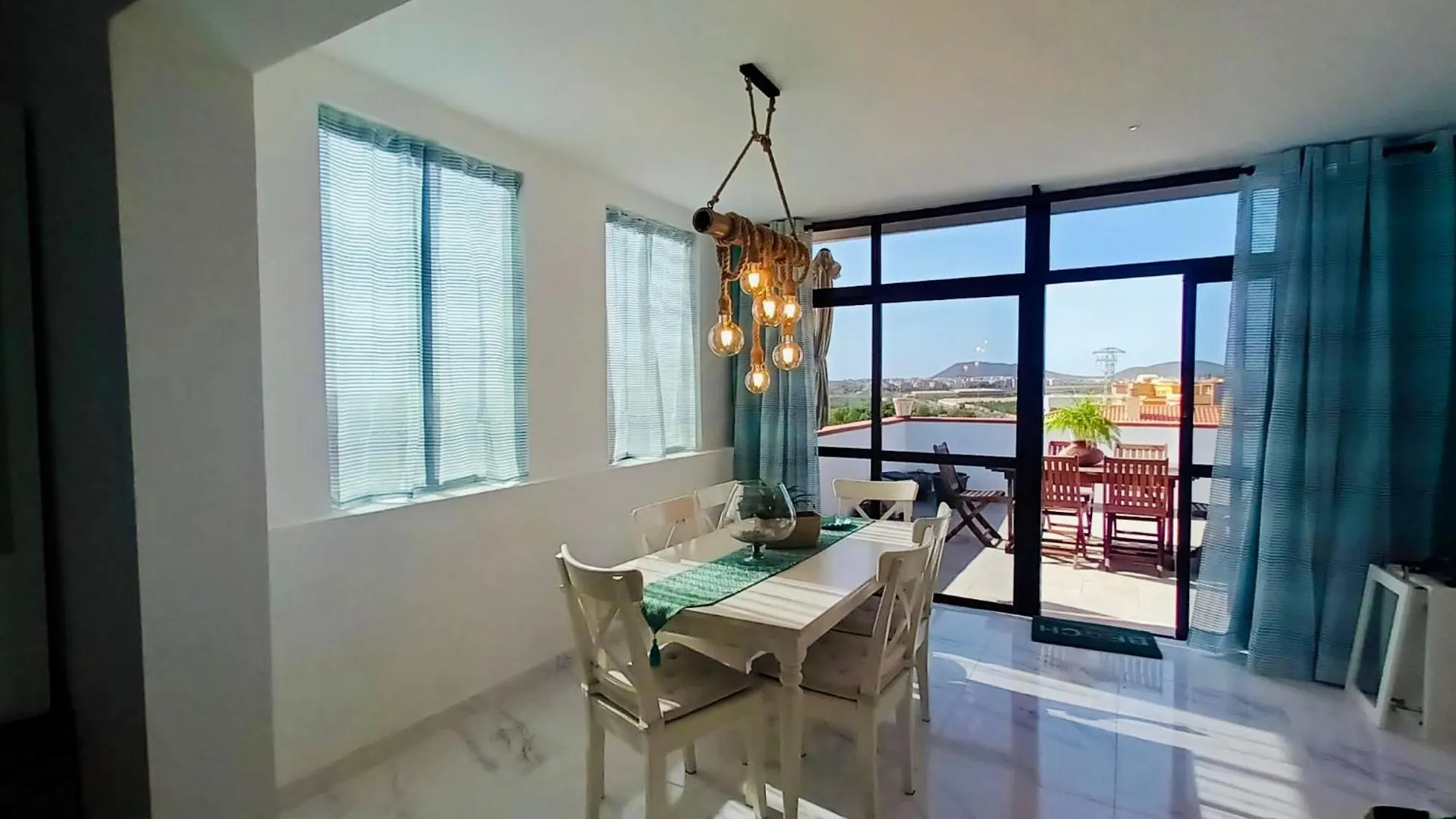 Apartment Ocean View Holiday Home Arona